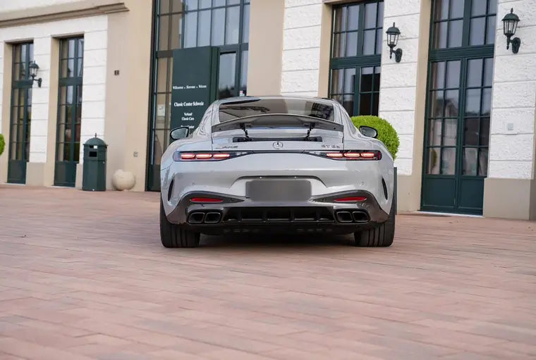 Mercedes-AMG GT 63 S